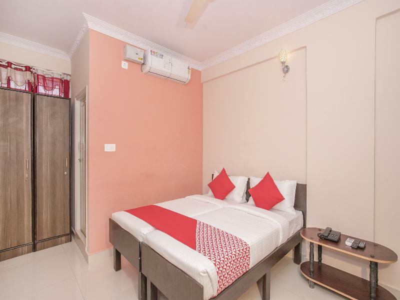 Sri Balaji Guest House Бангалор Екстериор снимка