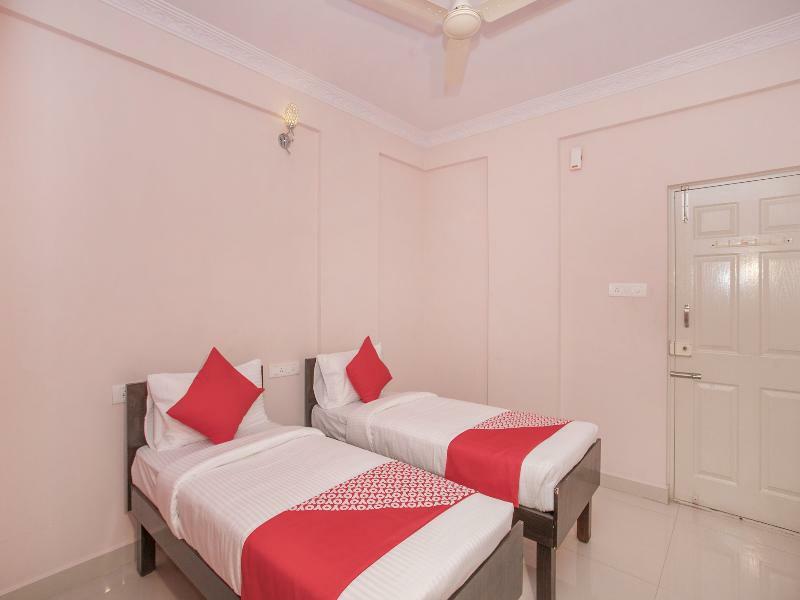 Sri Balaji Guest House Бангалор Екстериор снимка